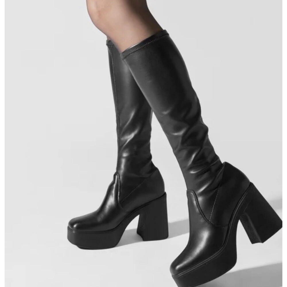Steve Madden Phoenix Chunky Platform Boots SZ 8 NWOB